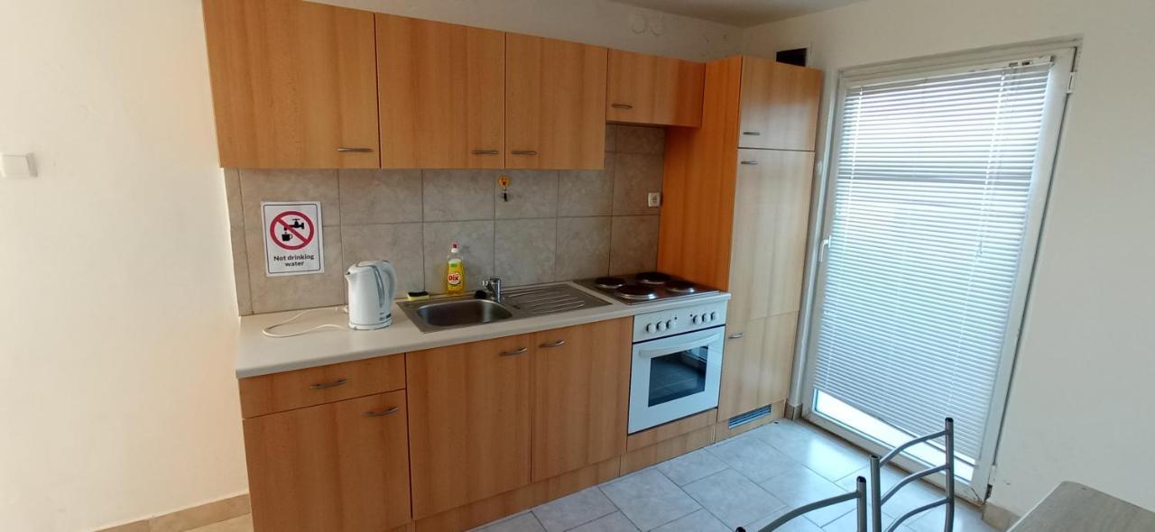 Vila Kula Aparthotel Nin Buitenkant foto